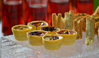 קייטרינג לאירועים - האם כדאי להזמין בזמן קורונה